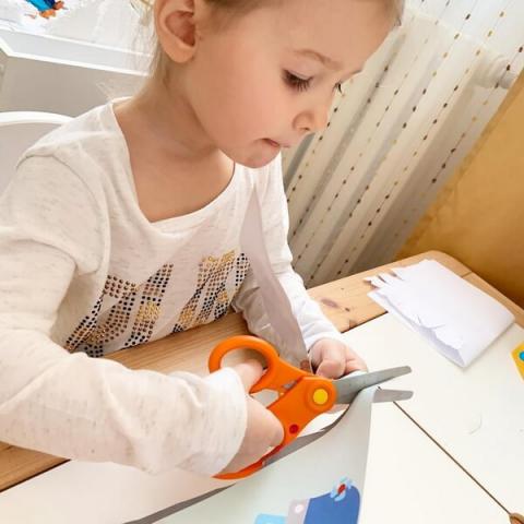 kumon первые шаги давай вырезать веселые истории. Смотреть фото kumon первые шаги давай вырезать веселые истории. Смотреть картинку kumon первые шаги давай вырезать веселые истории. Картинка про kumon первые шаги давай вырезать веселые истории. Фото kumon первые шаги давай вырезать веселые истории