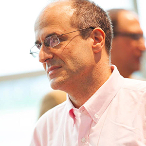 Том Эренфельд