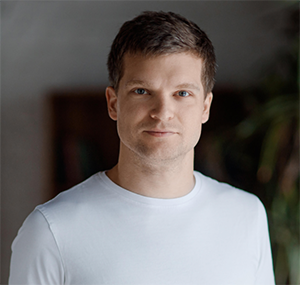 Дмитрий Томисонец