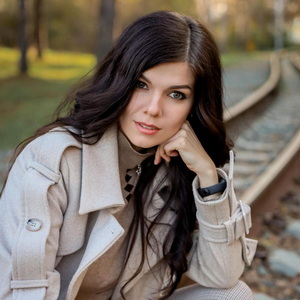 Елена Лакруа