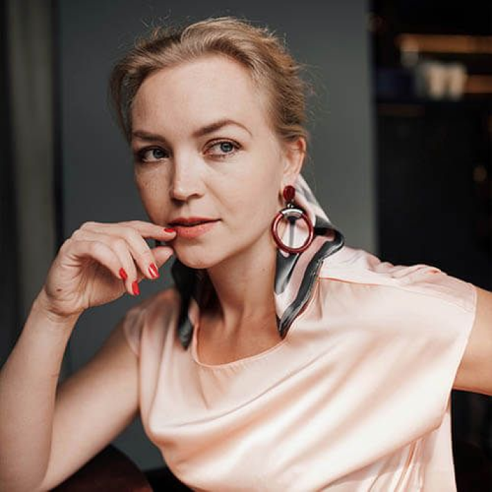 Анна Стишова