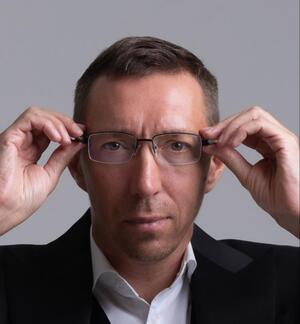 Виталий Наумов