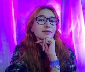 Эмили Ли
